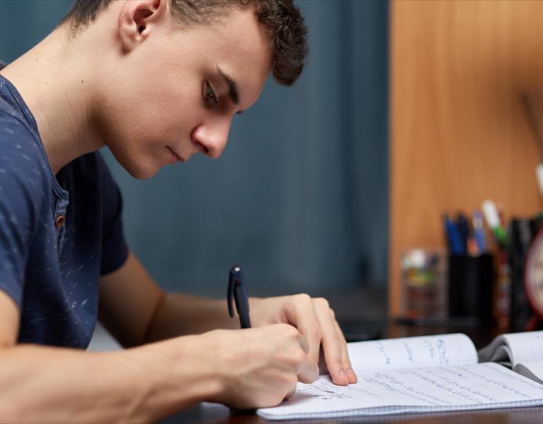 Você sabe o que são os falsos cognatos em inglês?