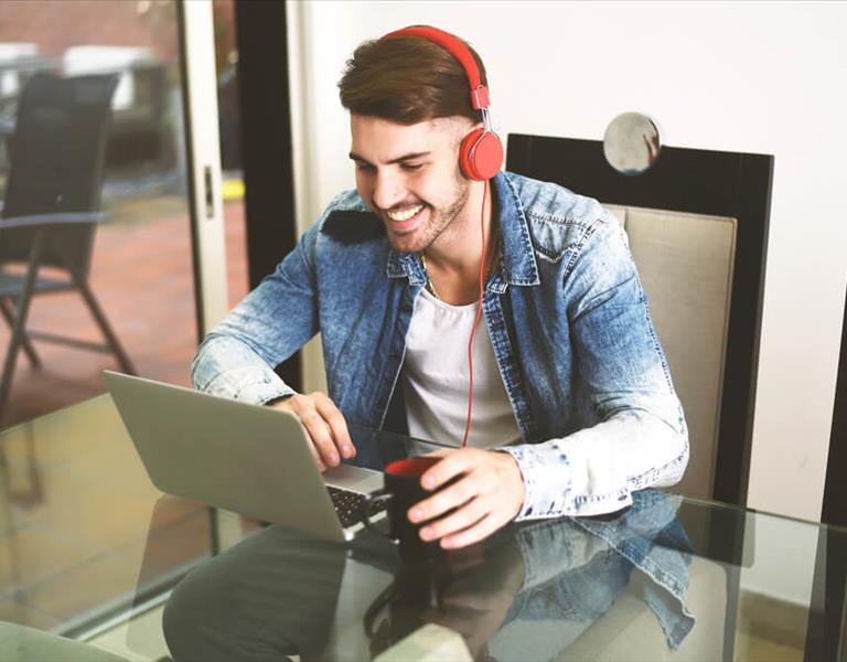 QUIZ: Só quem conhece tudo sobre internet consegue fazer 7 pontos neste teste 